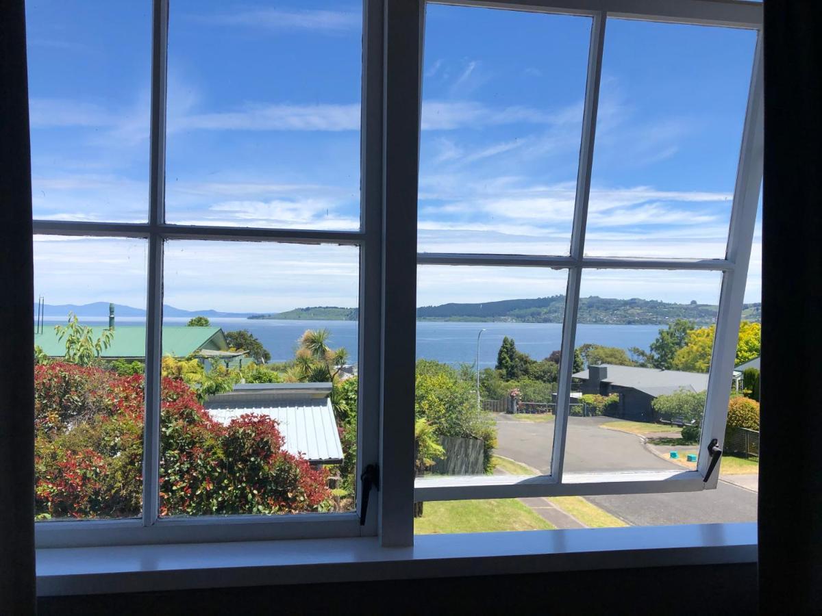 2Mins To Lakefront Family Retreat Taupo Kültér fotó